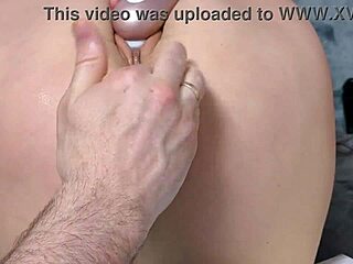 german milf stretches asshole with raw anal fisting
