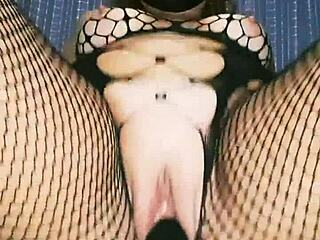 BBW Mireladelicia's Daring Anal Toy Tease Show