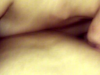 Raw Pinay forgets clothes, takes huge anal
