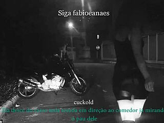 Married Milf Flashes On Street For Voyeur