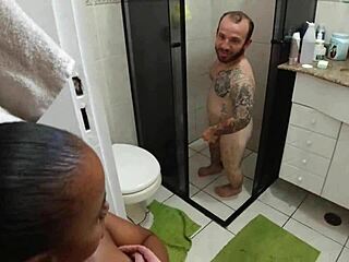 Old Man Goes Crazy To Bang Aninha's Big Ass