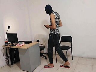 Stepbrother Fucks Stepsister While Other Plays VR
