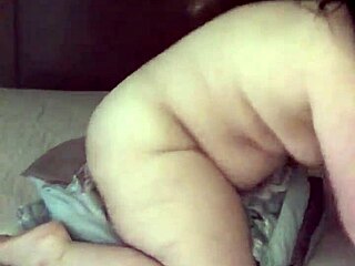 My Girlfriend Fingering Herself on Camera