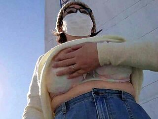 a married woman's daring outdoor thrill