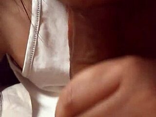 cheeky moroccan babe’s daring oral tease now