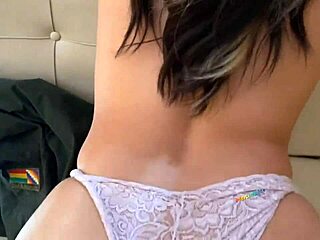 Meksikalı genç, 18’lik hatun, sevgilisini aldatırken ağlıyor ama motel creampie’ye bayılıyor