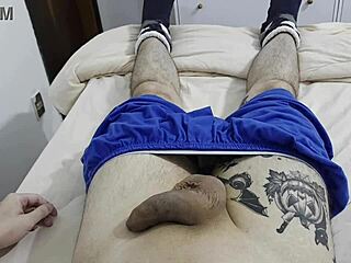 I found a resting cock and couldn’t resist sharing this Brazilian solo moment.