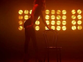 Pole Dance Strip Tease with Sensual Moves 😍