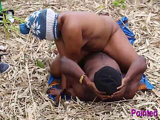 Sex in the Bush Feels So Damn Good Right Now!