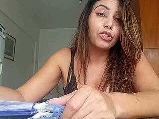 Sarah Rosa reveals raw truths about life as a call girl in detail.