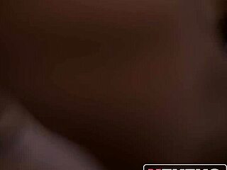 feeling wild with peruvian latina's massive curvy ass