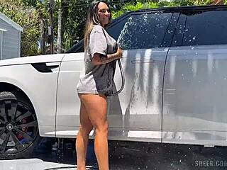 Filoufitt and Essie Gotback in steamy public sex with huge cumshot