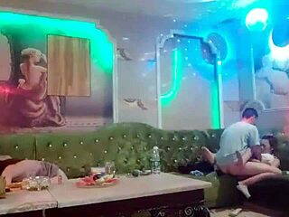 Ever tried kinky group sex with a Chinese lady?
