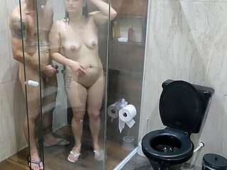 so, meio-irmão bangs meia-irmã with big cock in bathroom taboo