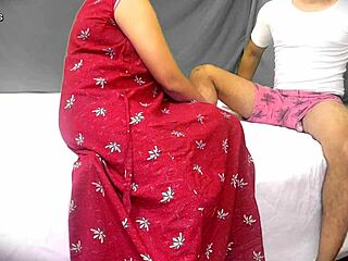 Curvy Indian Stepmom Tries Anal Fucking in Homemade First-Time Session