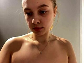 Crazy Teen Squirting from Intense Anal Fucking in Public Outdoor Spot