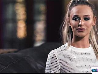 Busty Blonde's Steamy Scissoring Secret