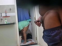 Flashing Dick to Maid Rasiya