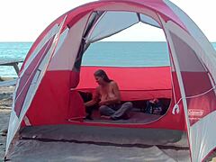 Wonna enjoys time with the guys at the beach