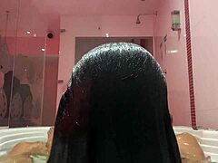 Actriz Porno Divorciada Busca A Un Trabajador De Almacén Para Follar Con El