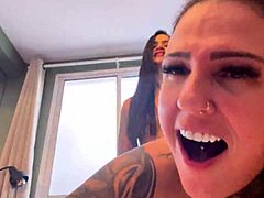 Monster Cock Licks Wet Pussy in Homemade Bedroom Deepthroat