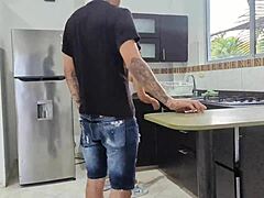 Omg, this colombian housewife with muscular body and small tits seduces husband for sex 😘