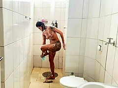 Tour pelo novo apartamento com punheta guiada no chuveiro - parte 4 com blowjob orgasm instructions