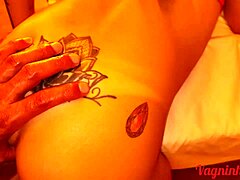 depois da festa minha namorada só me deixou descansar depois que eu fodi sua bucetinha e seu cuzinho vagninho e holy rubi 😈