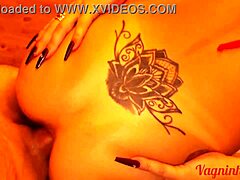 depois da festa minha namorada só me deixou descansar depois que eu fodi sua bucetinha e seu cuzinho vagninho e holy rubi 😈