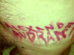 figliastro con cazzo grosso arriva e trova mutandine della matrigna, si sega nel salone rischiando scoperta. geme forte con sborrata da ingoio in dirty talk.