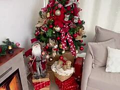 Intriguing client meeting in the apartment turns unexpected