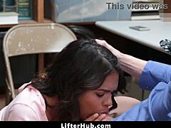 Security Guard Strikes A Deal With The Shoplifter Teen 18+ In The Back Office - Lifterhub