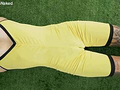 huge thigh-gap and puffy cameltoe stand out on this skinny tattooed babe in tight gear