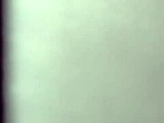 Wish I had a big dick to fill up my hairy pussy right now.