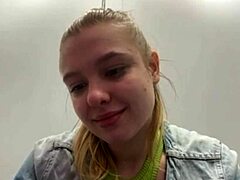 Creampie Squirt Fingering Fat Teen Pussy Outdoor Public