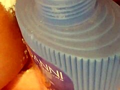 Curvy mature's wet pussy licked sensually to orgasm mmm