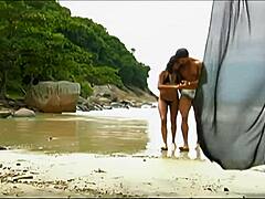 Whoa tropical beach acrobatics end in huge facial cumshot 😍🌴💦