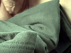 hey i'm getting so wet fingering my pussy with toy