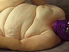 Omg fat milf moans dripping cum almost caught by stepson 😱💦