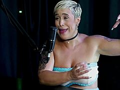 Nude Blonde Gets Sensual Massage After Dirty Talk Regret