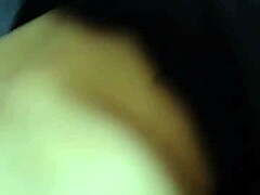 Isteri Indonesia genjot batang besar rahsia dari suami