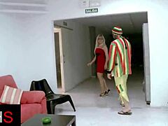 Sexy Mom Double Penetrated by Two Huge Cocks