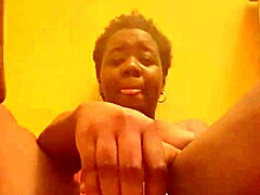 i'm soakin wet talkin dirty rubbin my ebony pussy with toys full vid