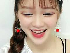 em g�i cute korean sexy webcam livestream on uplive so hot