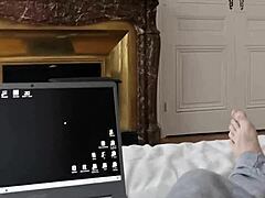 My French amateur girlfriend sucks me off while watching Julynovember's dirty talk cum in mouth homemade clip