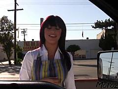 Mofozo.com Waitress Delivers Real Amateur Homemade Fuck Frenzy!