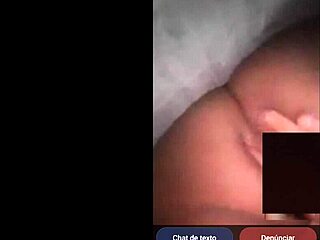Gostosa's relentless webcam tease drives me wild