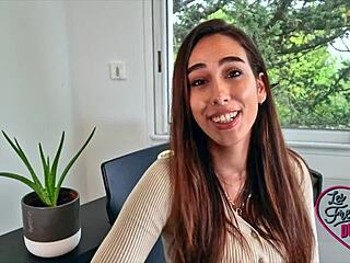 Camila Jolie Shows Off Her Big Tits in European Amateur Scene