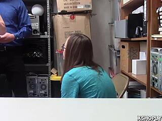 lp officer eating emma starletto's pussy?