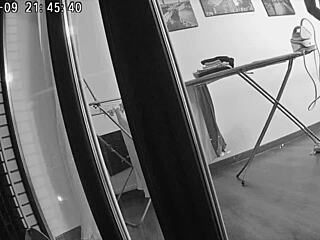 caught cheating wife in bold action